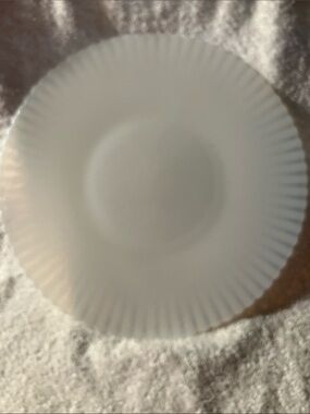 Vintage 1940’s Macbeth Evans Monax Petalware Depression Glass Dinner plate